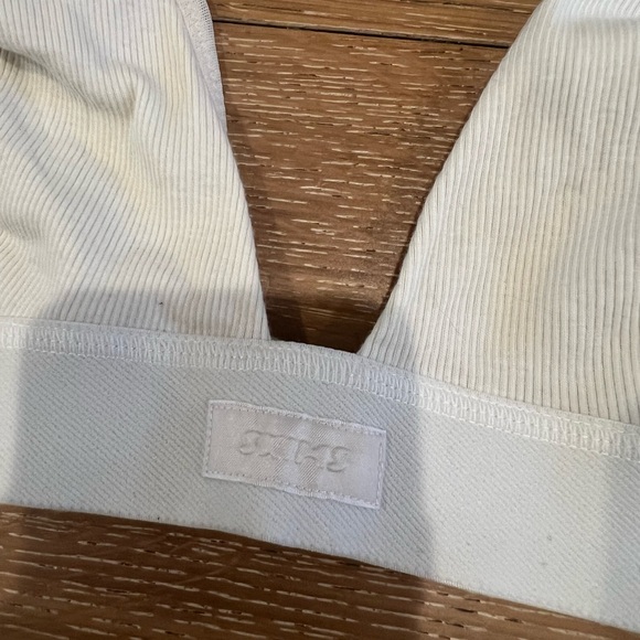 Skims bralette - size XL - Picture 2 of 4